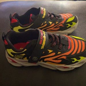 Sketchers Thermo-Flash